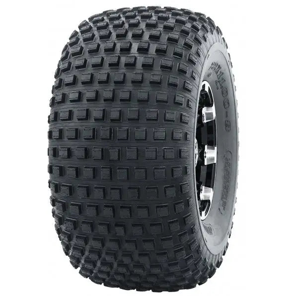 Atv Dekk 22x11-8 Journey P323, skråvisning som fremhever de markante firkantede knastene i slitebanen.