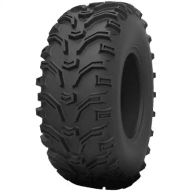 Atv Dekk 23x10-10 Kenda Bearclaw, skråvisning som fremhever det grove terrengmønsteret og solide gummikonstruksjonen.