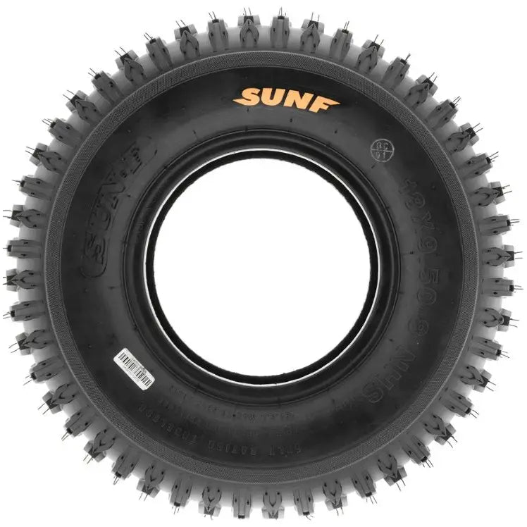 Atv Dekk 16x8-7 Sunf A012 sett forfra, viser grovt mønster og oransje SUNF-logo på sideveggen.