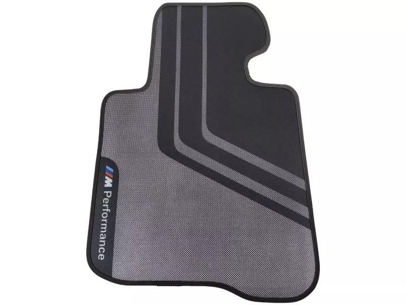 BMW OEM stoffmatter til Bmw M4 (F82) – antiskli og kantbeskyttelse