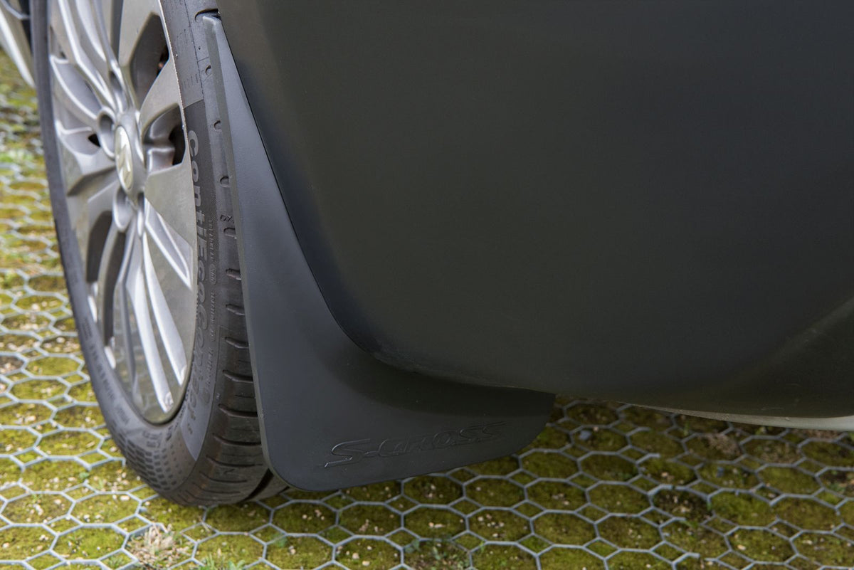 Ven-Tuning skvettlapp til Suzuki SX4 S-Cross – ABS-plast