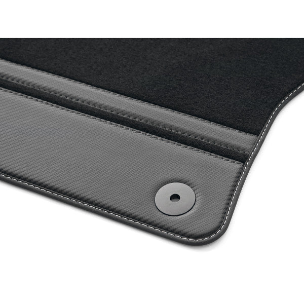 VAG OEM stoffmatter til Seat Leon IV (KL) – antiskli funksjon