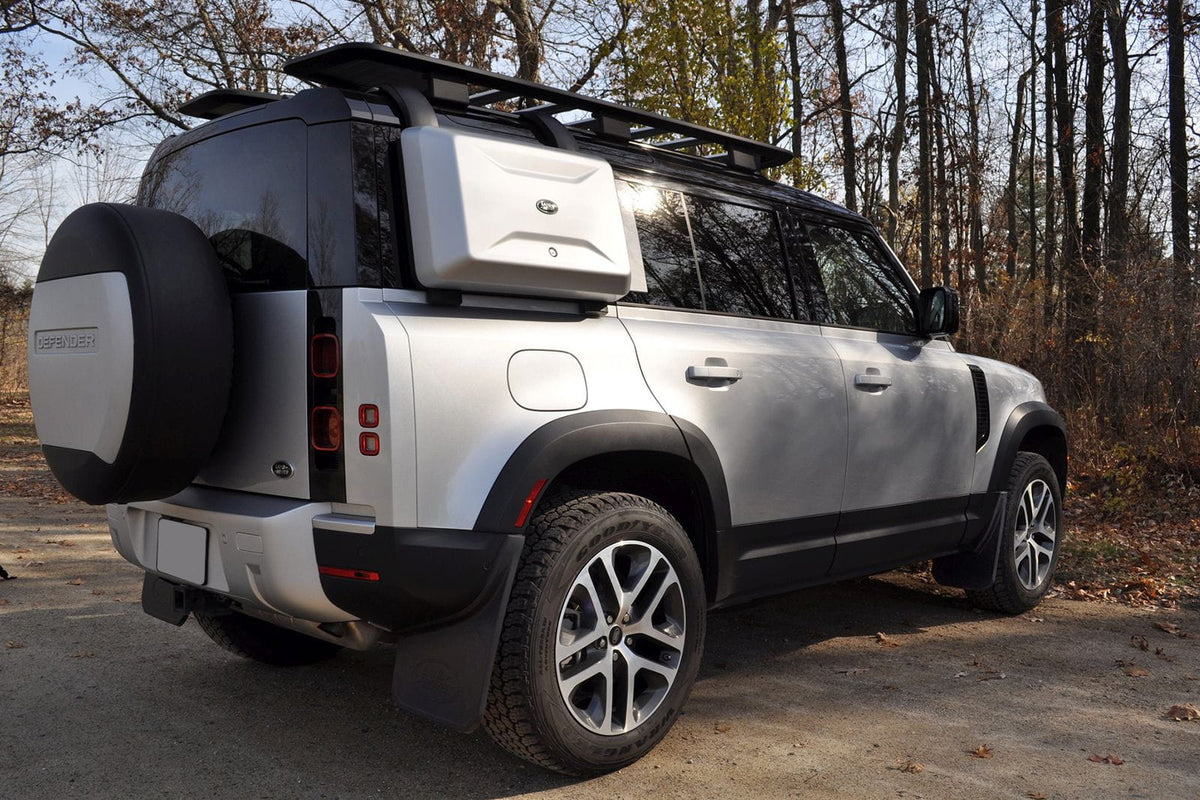 Ven-Tuning skvettlapp til Land Rover Defender II (L663) – svart plast