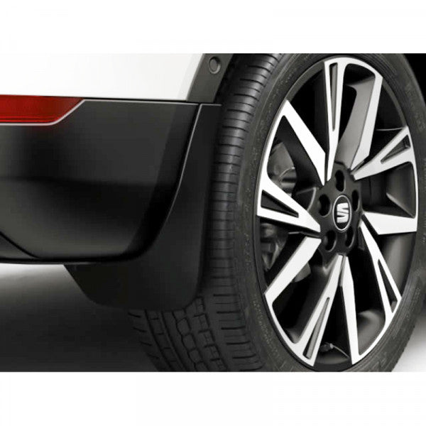 VAG OEM skvettlapp til Seat Arona / Black - sett 2 stk. – ABS Automotive