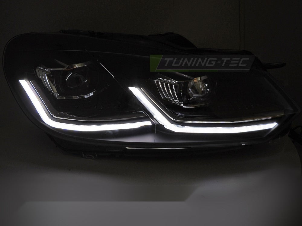 Nærbilde av LED-kjørelys (DRL) på frontlykt til VW Golf 6 08-12