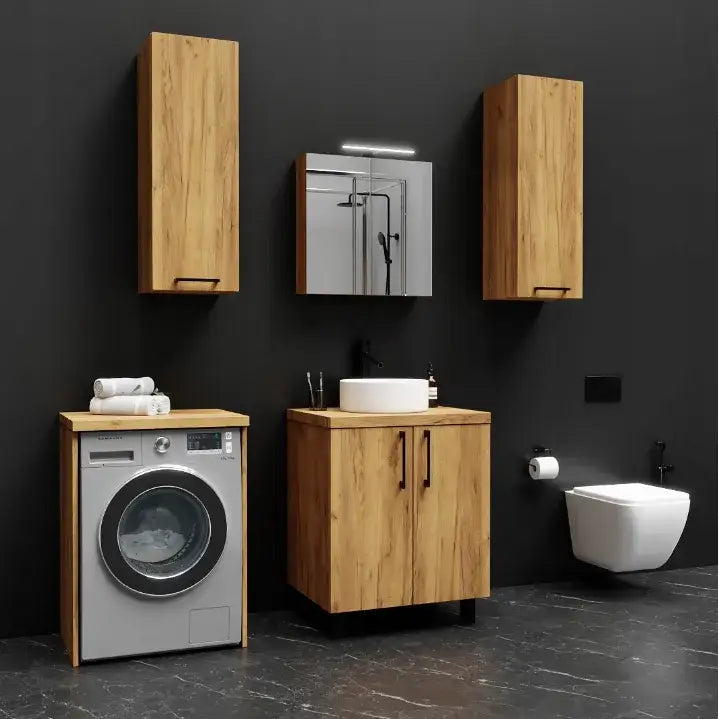 Badstu for Vaskemaskin Baderomsskap Hyller Craft, frontvisning av lyst treverk og svarte håndtak mot mørk vegg.