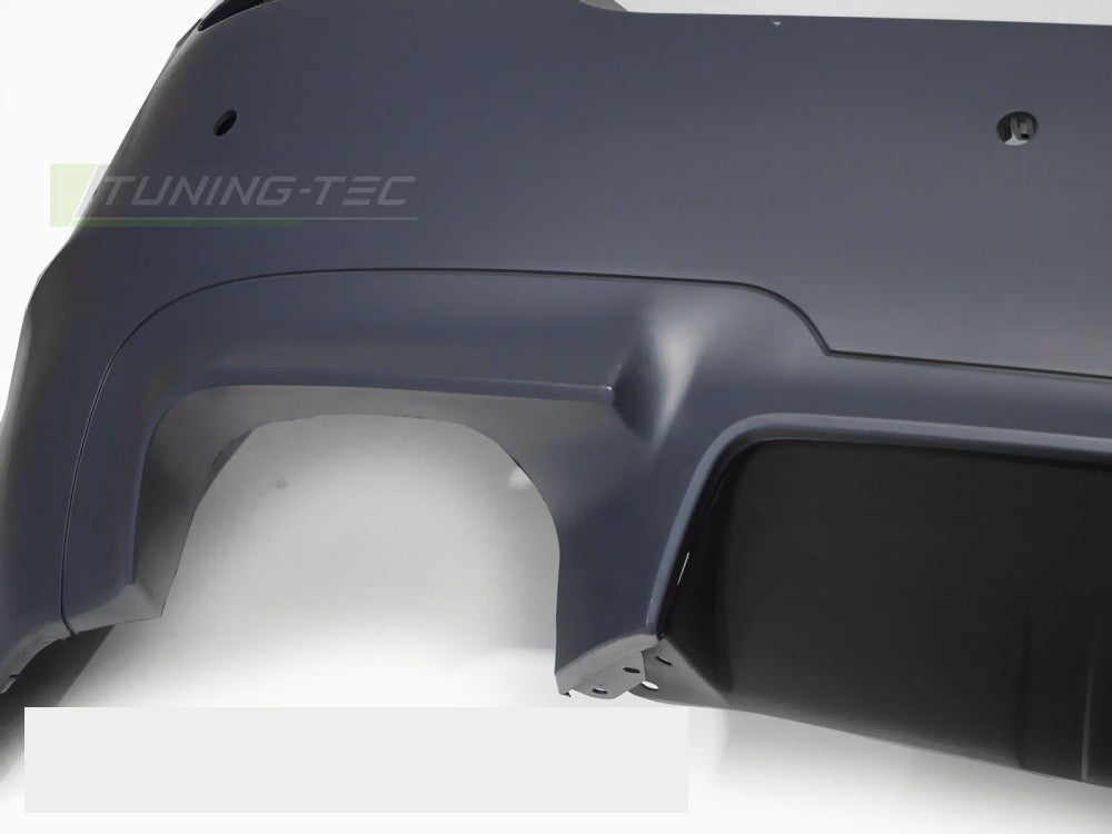 Komplett bakfanger sportutførelse BMW F10 2010–2016 sett fra siden