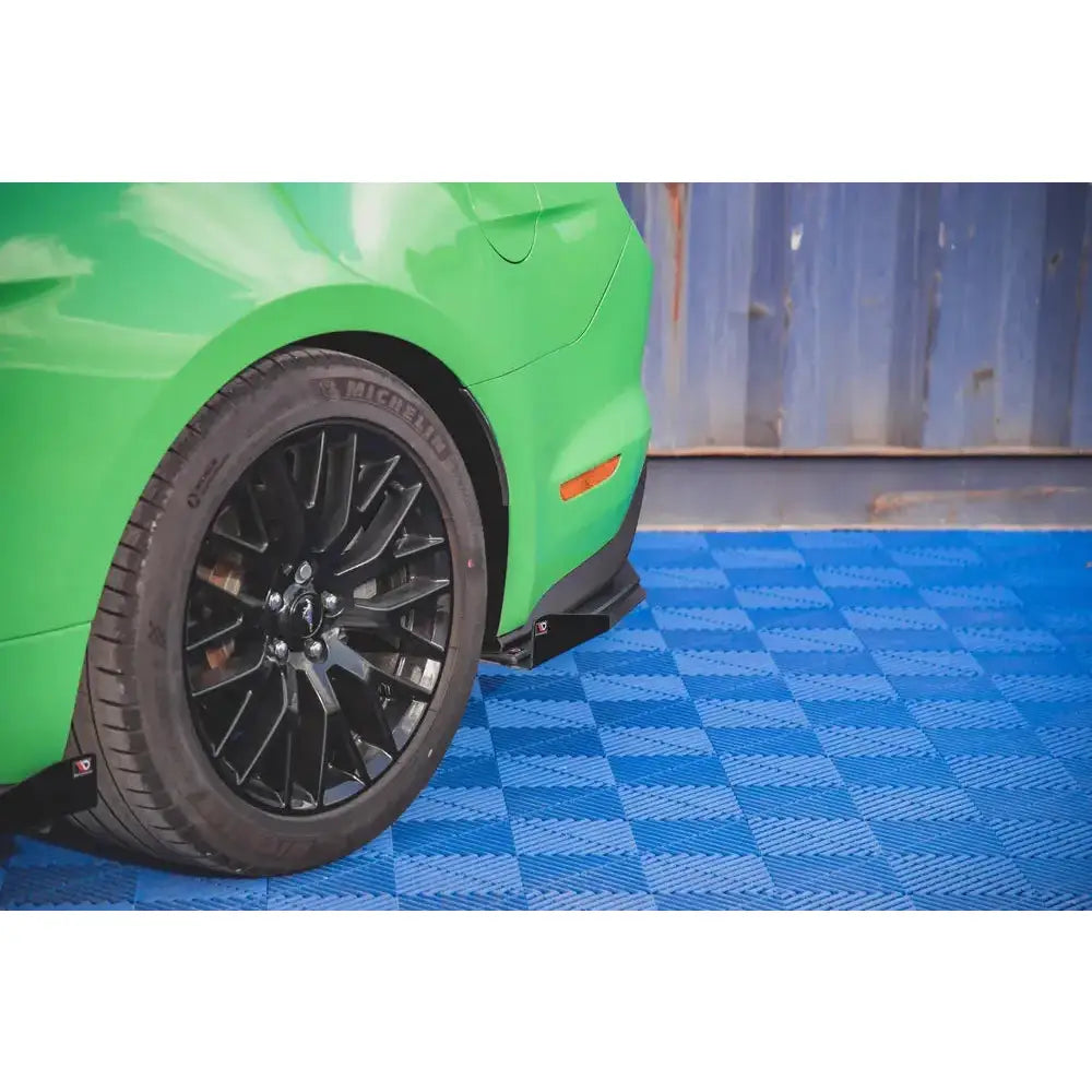 Bakfanger Leppe Street Pro V.1 + Flaps Ford Mustang Gt Mk6 Facelift 17-