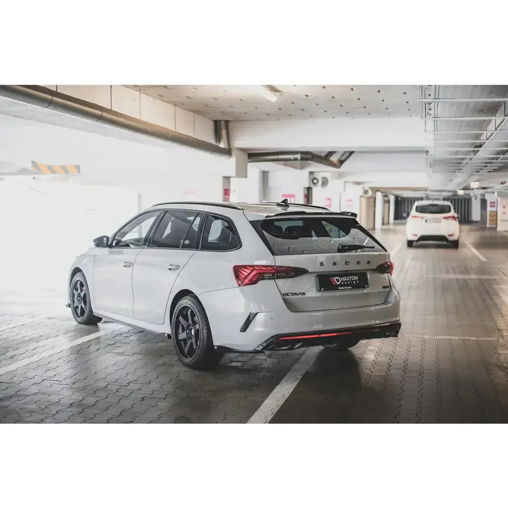 Bakfanger Leppe V.3 Skoda Octavia Rs Mk4 20-