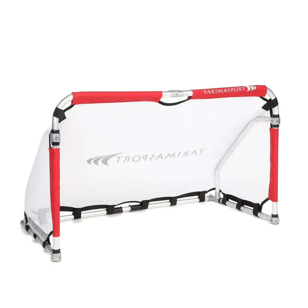 Lite fotballmål Academia, skråvisning med hvitt nett, røde detaljer og tydelig logo på baknettet.