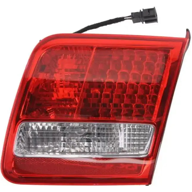 Baklykt Audi A8 (d3) 02-05 Led Indre Side Høyre