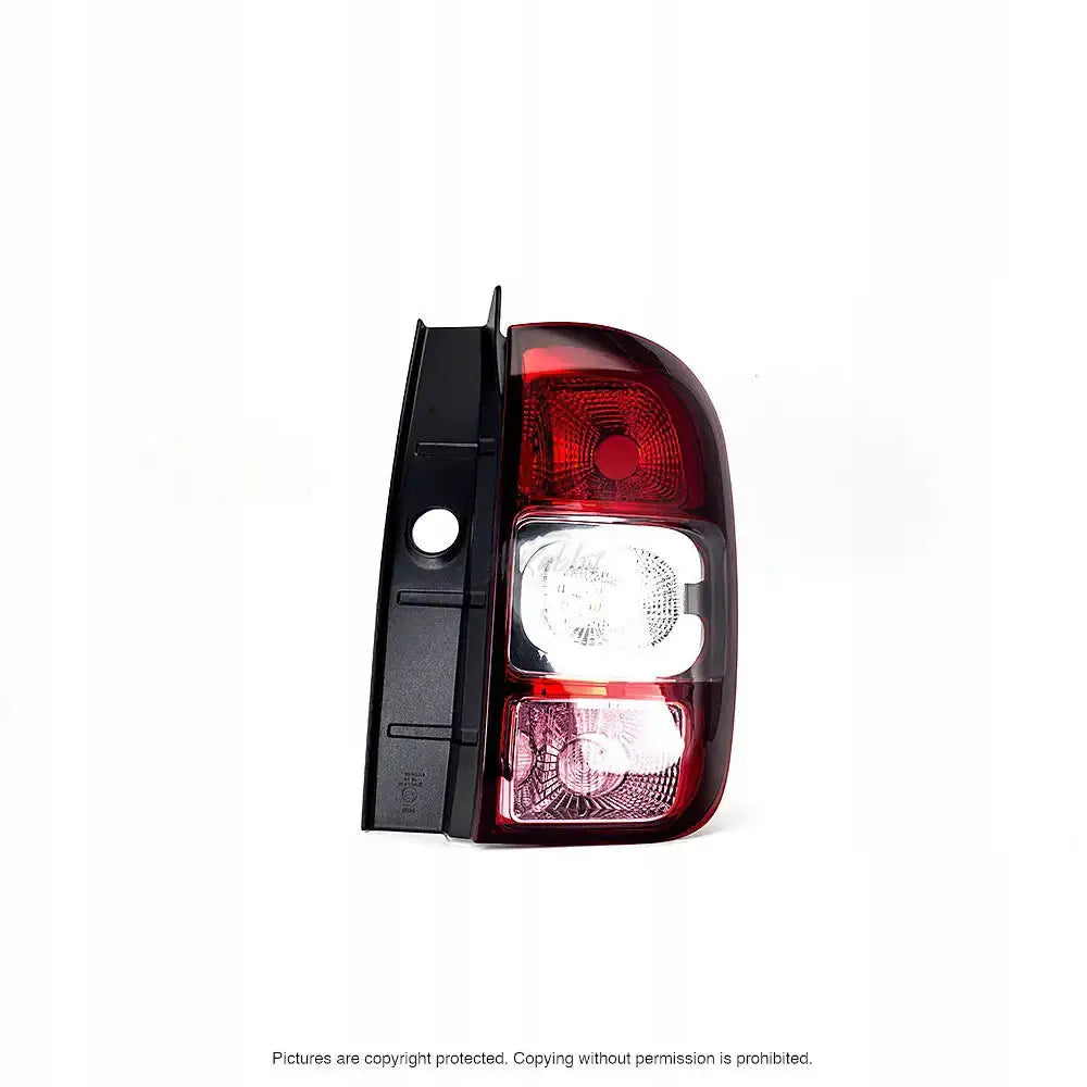 Baklykt Dacia Duster 13-17 P21w Venstre