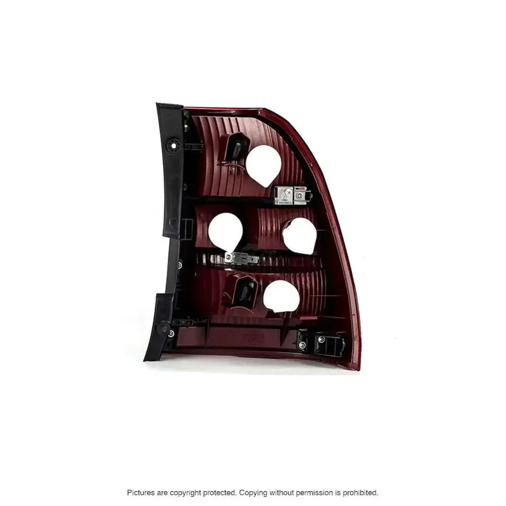 Baklykt Kia Sportage Ii 04-08 P21w Venstre