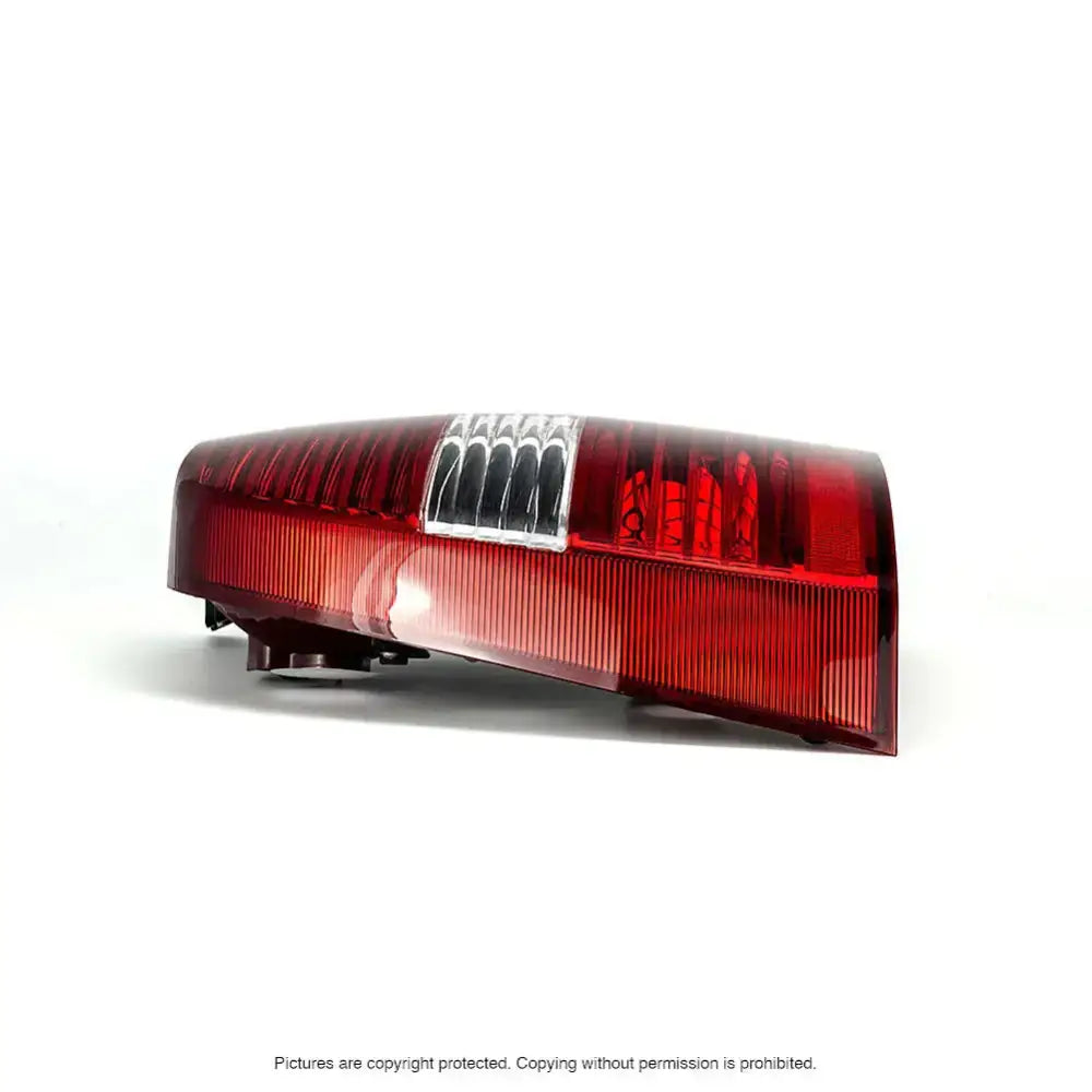 Baklykt Kia Sportage Ii 04-08 P21w Venstre