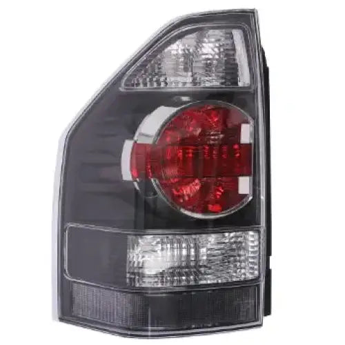 Baklykt - Mitsubishi Pajero 3d 07- Venstre Smoke