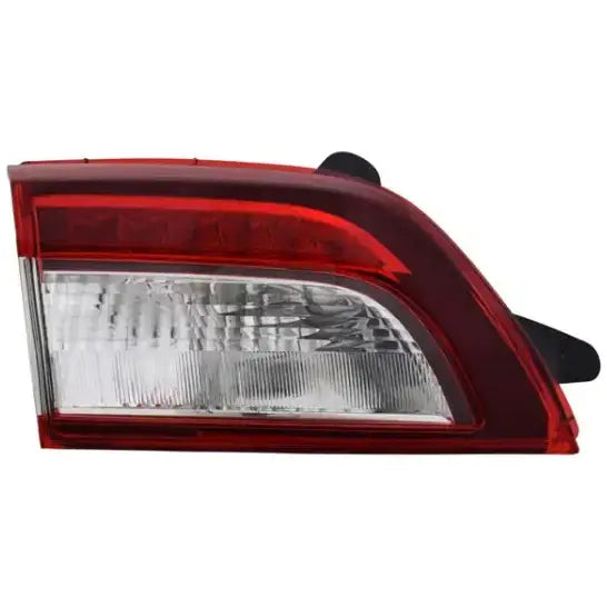 Baklykt Subaru Outback 14- Venstre til Indre