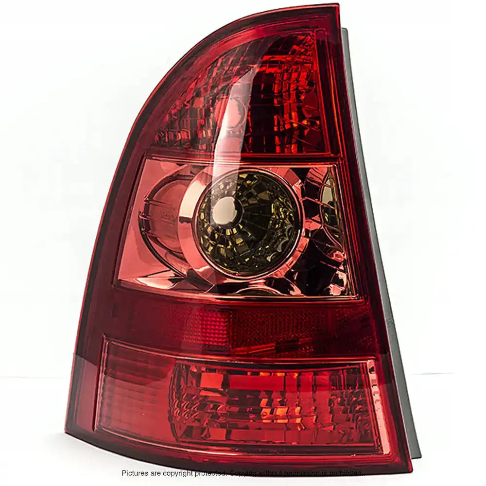 Baklykt Toyota Corolla E12 01-07 W21w Venstre