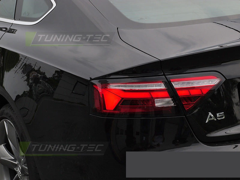 Audi A5 8T baklykter LED Bar sekvensiell blinklys rød hvit montert på bil