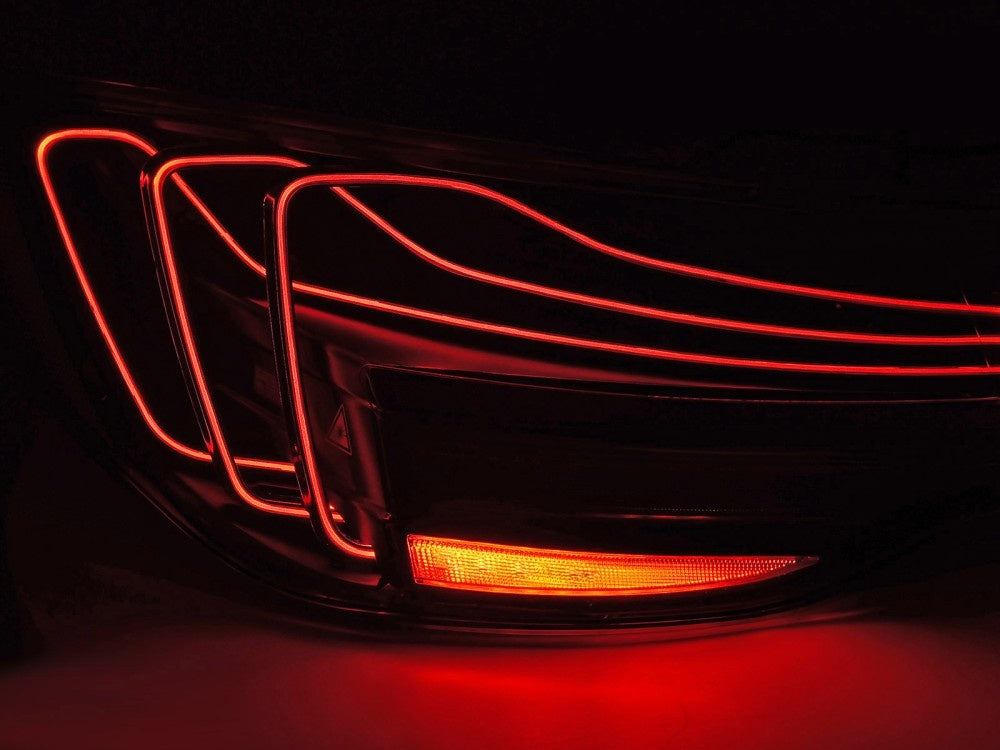 BMW 4-Serie G23 Cabriolet LED-baklykter med sekvensiell funksjon montert på bil