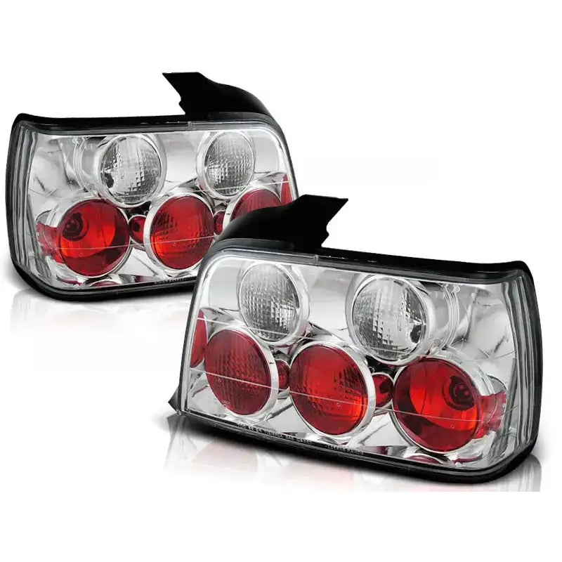 Baklykter Bmw E36 12.90-08.99 sedan chrome med fire runde lamper, vist fra skrå vinkel.