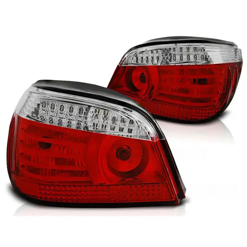 Baklykt Bmw E60 07.03-07 Red White Led Clear, skrå forsidevisning med rød og klar plast.