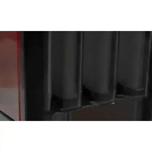 Baklykt Jeep Wrangler JK 07-18 LED Bar Smoke Black vist fra siden med blank finish.