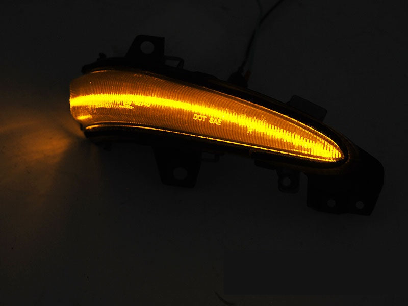 LED-baklykter Lexus RX 09-15 hvit klar finish nærbilde av sekvensiell funksjon