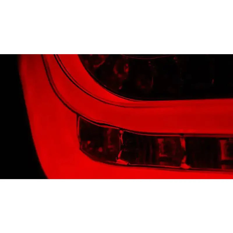 Baklykter Opel Astra H 3D GTC Smoke Led nærbilde med synlige reflektordetaljer og rød plast.