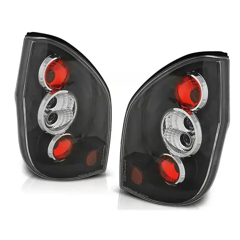 Baklykter Opel Zafira 04.99-06.05 Black med klart glass, røde og hvite felt, svart ramme.