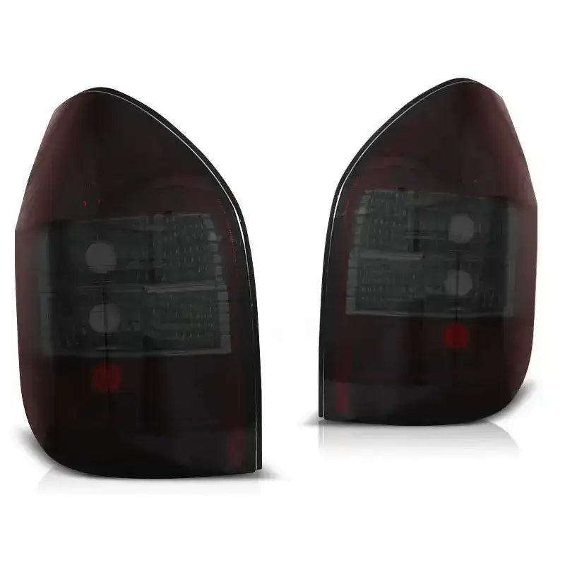 Baklykt Opel Zafira 04.99-06.05 Red Smoke LED sett forfra med tydelige lyselementer.