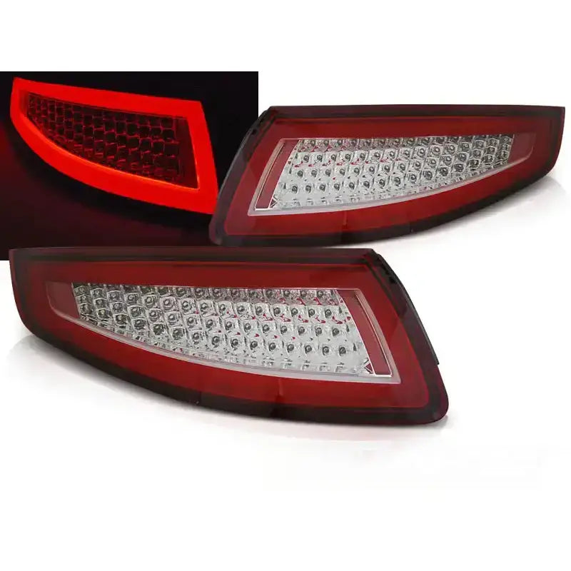 Baklykter Porsche 911 997 Red White LED Bar SEQ sett fra skrå vinkel med rød kant.