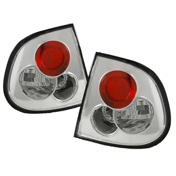 Baklykter Seat Cordoba 10.93-08.99 i klar plast med sølvfargede og røde detaljer, sett forfra.