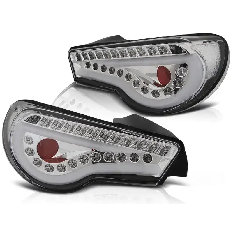 Baklykt Toyota GT86 12- Led Bar Chrome med klar plast, sort ramme og synlige LED-lysrekker.