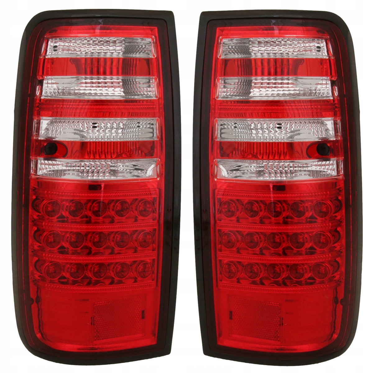 Baklykter Toyota Land Cruiser 80 LED i rød/hvit med kromreflektor, komplett sett venstre og høyre sett forfra.