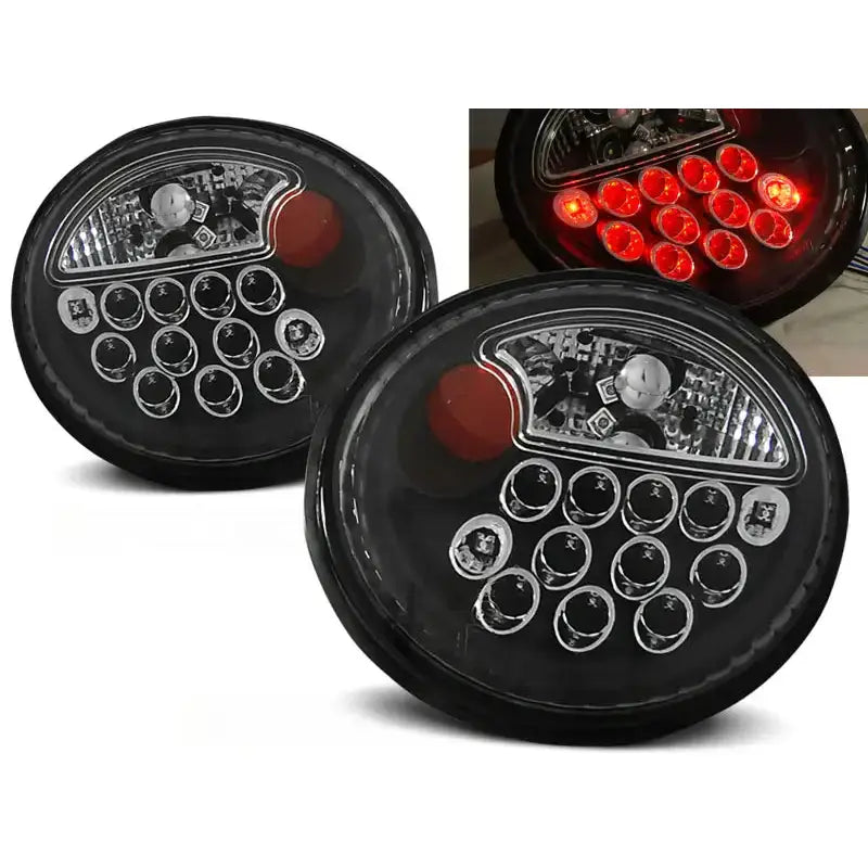 Baklykter Vw Beetle Black Led med sirkulære LED-lys, sett forfra og nærbilde av tent rødt lys.