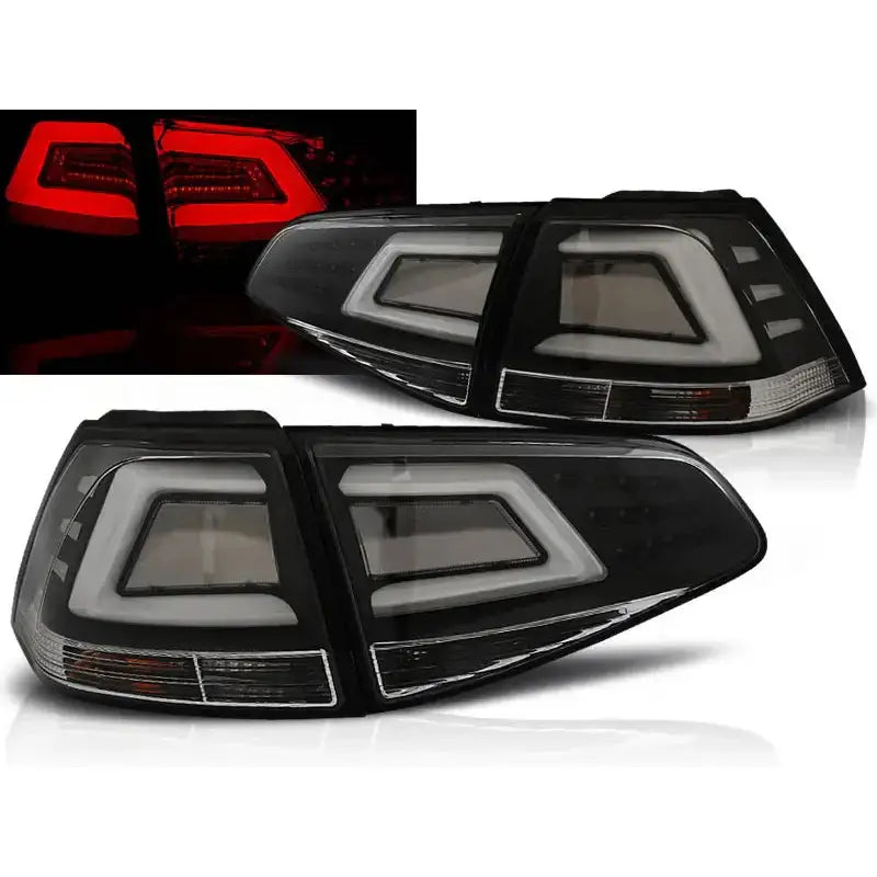 Baklykter Vw Golf 7 13- Black Led Bar med markante LED-lys, vist forfra og fra siden.