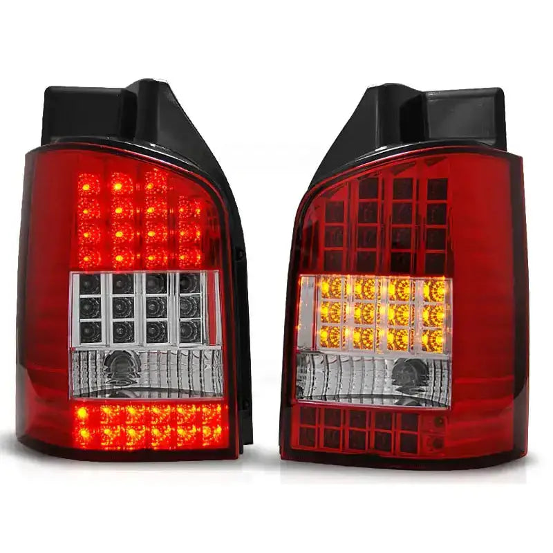 Baklykter Vw T5 04.03-09 Red White Led med røde og klare felt, moderne LED-design mot hvit bakgrunn.