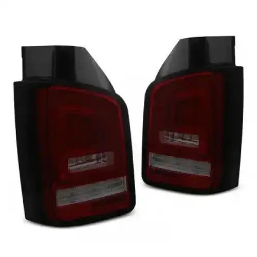 Baklykt Vw T5 10-15 Red Smoke Full Led med klare felt for blink- og rygglys, skrå vinkel.