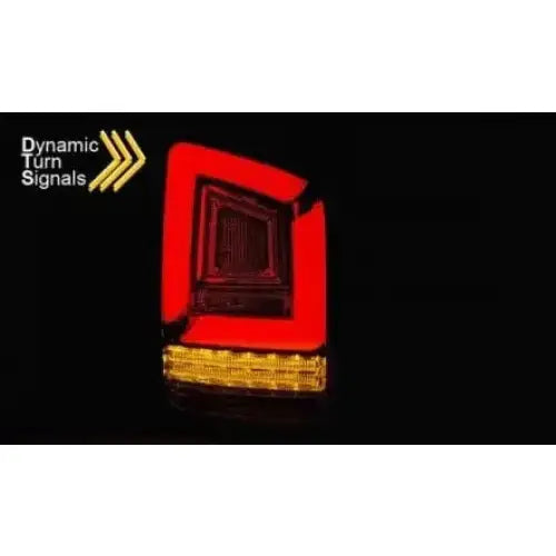 Baklykt Vw T6 15-19 TR Led Bar Red Smoke med rød LED-ramme og gul dynamisk blinklys.