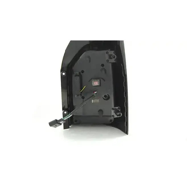 Baklykt Vw T6 2015 smoke black red LED vist bakfra med synlige ledninger og monteringspunkter.