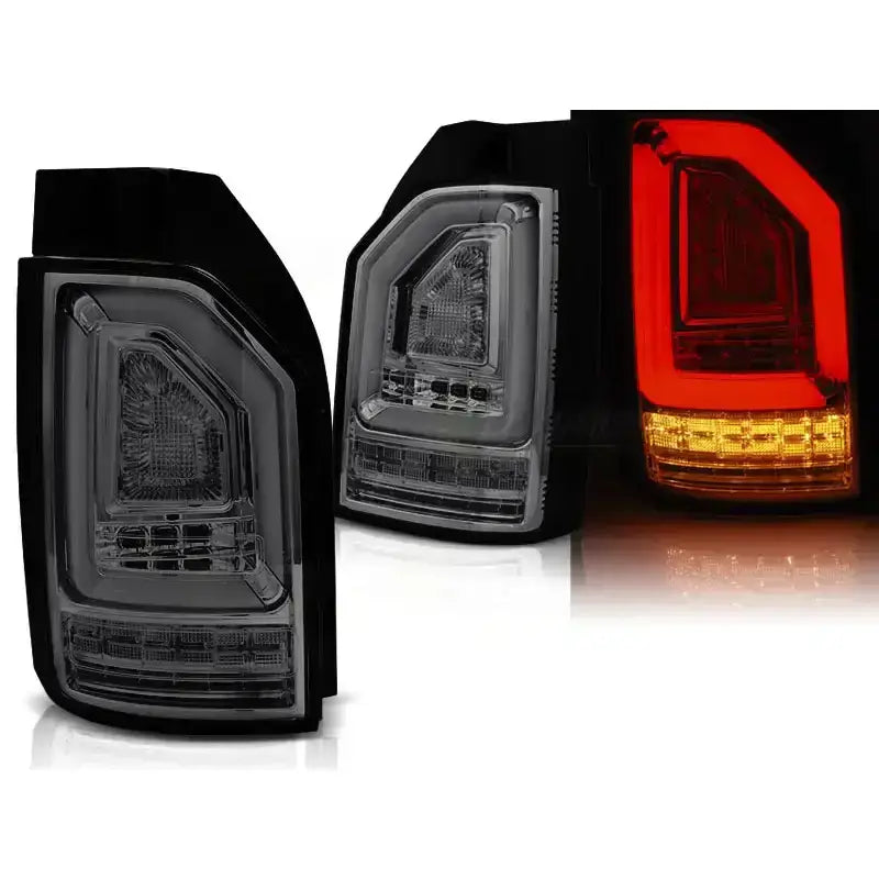 Baklykter Vw T6 2015- i smoke utførelse, én tent med rød og gul LED-belysning.