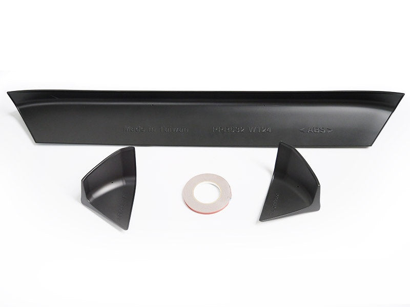 Sport style trunk spoiler til Mercedes-Benz W124 4-dørs nærbilde