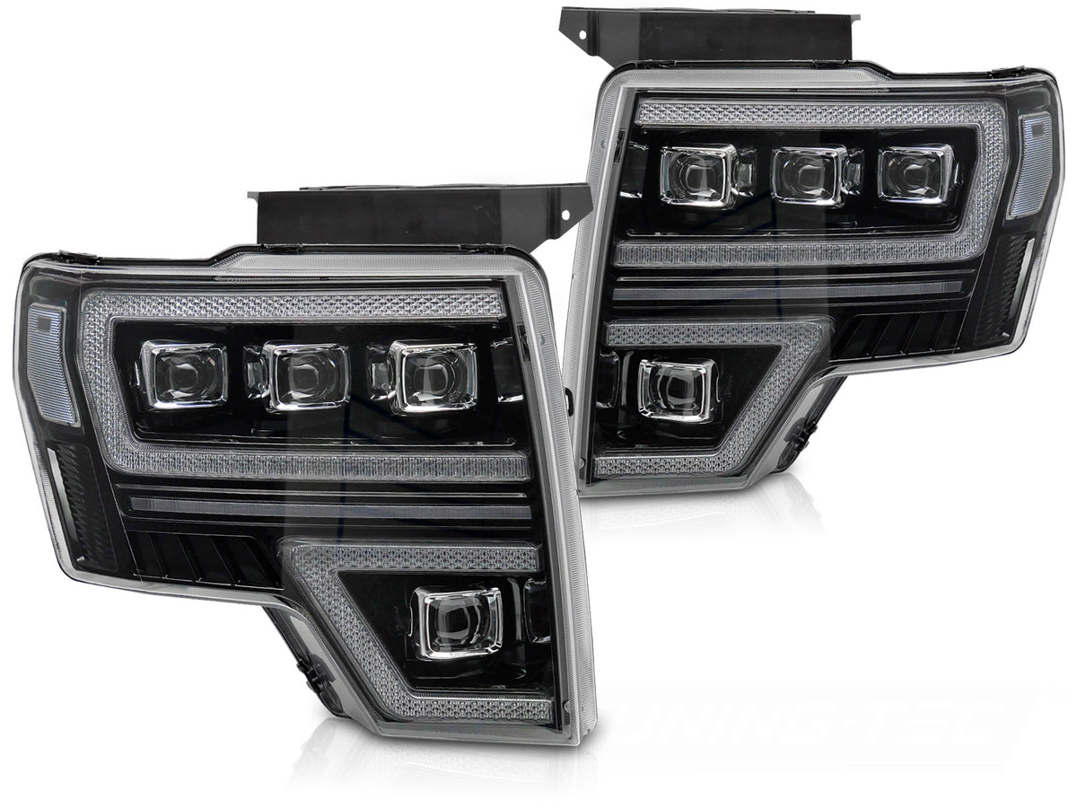 Frontlykter Full LED DRL Sequential Black til Ford F150 MK12 08-14 sett rett forfra på hvit bakgrunn.