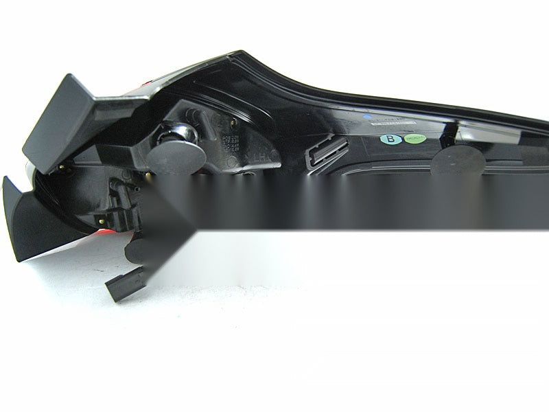 Baklykter Ford Focus 3 Hatchback 15-18 pakke og innhold.