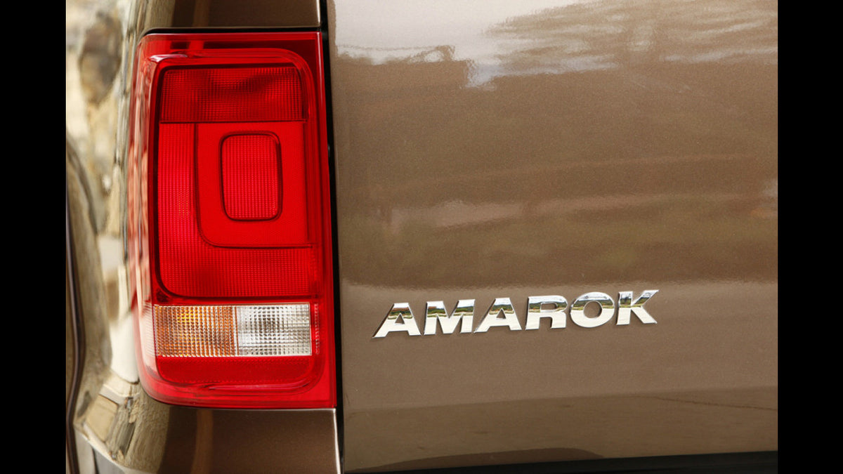 Emblem Vw Amarok VW Amarok emblem Bakluke Chrome Edition - sett bakfra