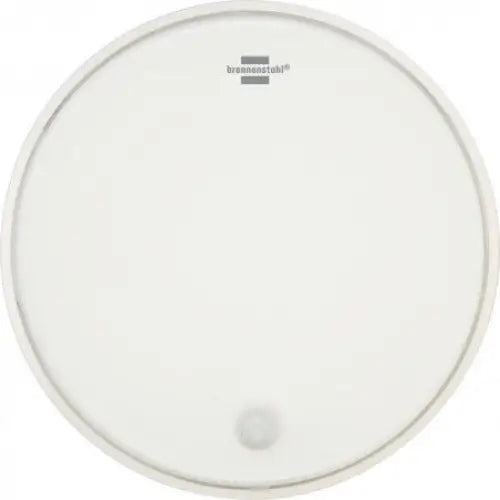 Oval LED belysningsarmatur med hvit front, synlig sensor nederst og logo øverst i minimalistisk design.