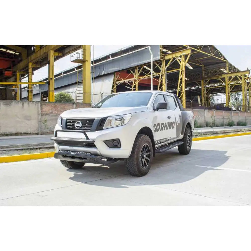 Beskyttelsesplate Rc3 med Led-listmontering 20’’ Foran Go Rhino - Nissan Navara 15-22