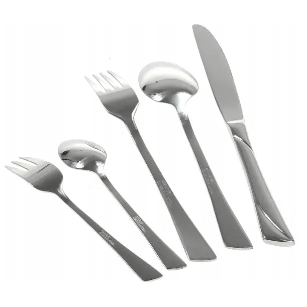 Bestikksett Kinghoff, fem polerte deler i rustfritt stål med rette linjer mot hvit bakgrunn.