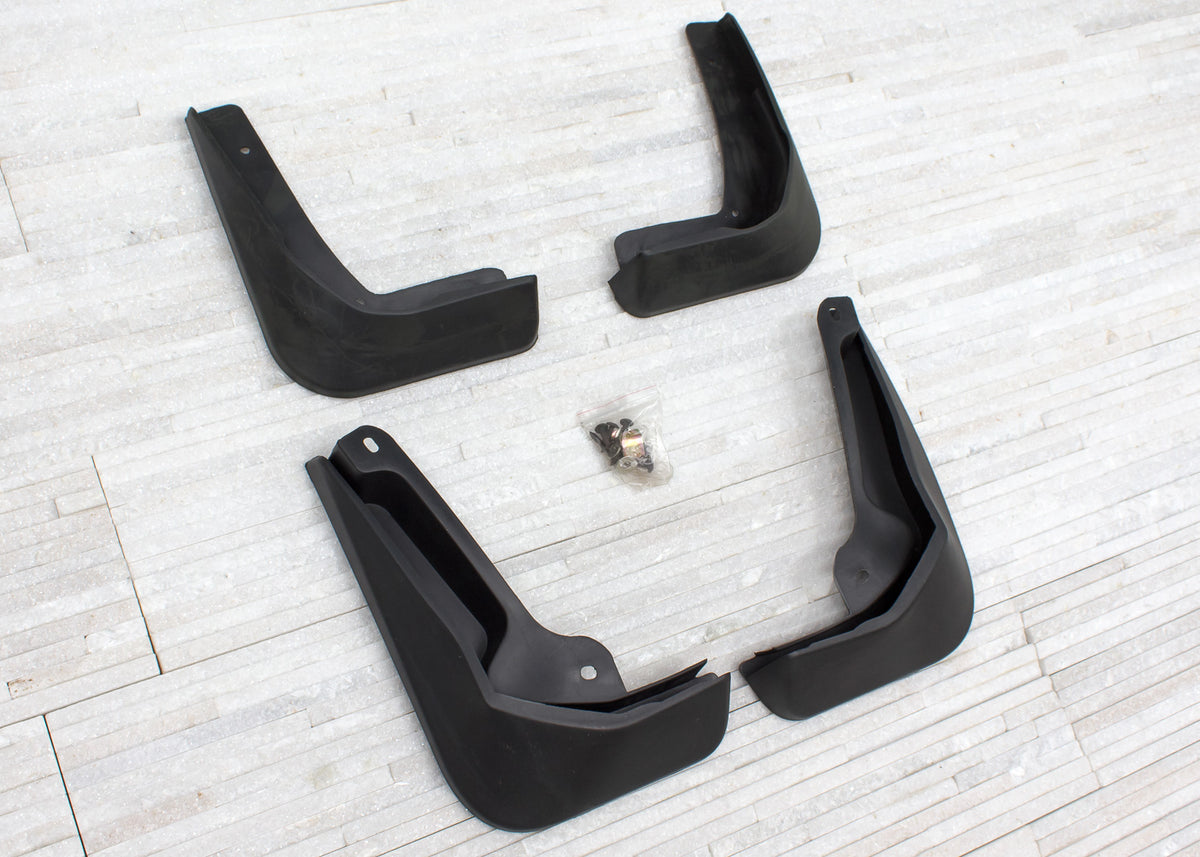 Skvettlapp Ford Focus III Hatchback (2010-2019) – ABS - detaljer
