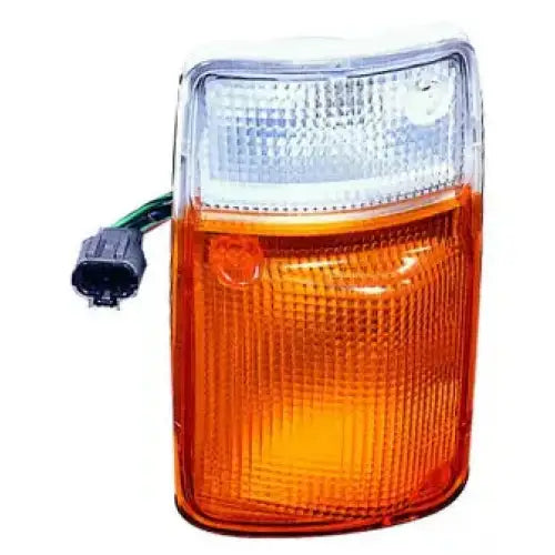 Blinklys Foran Venstre - Nissan Patrol 97-00